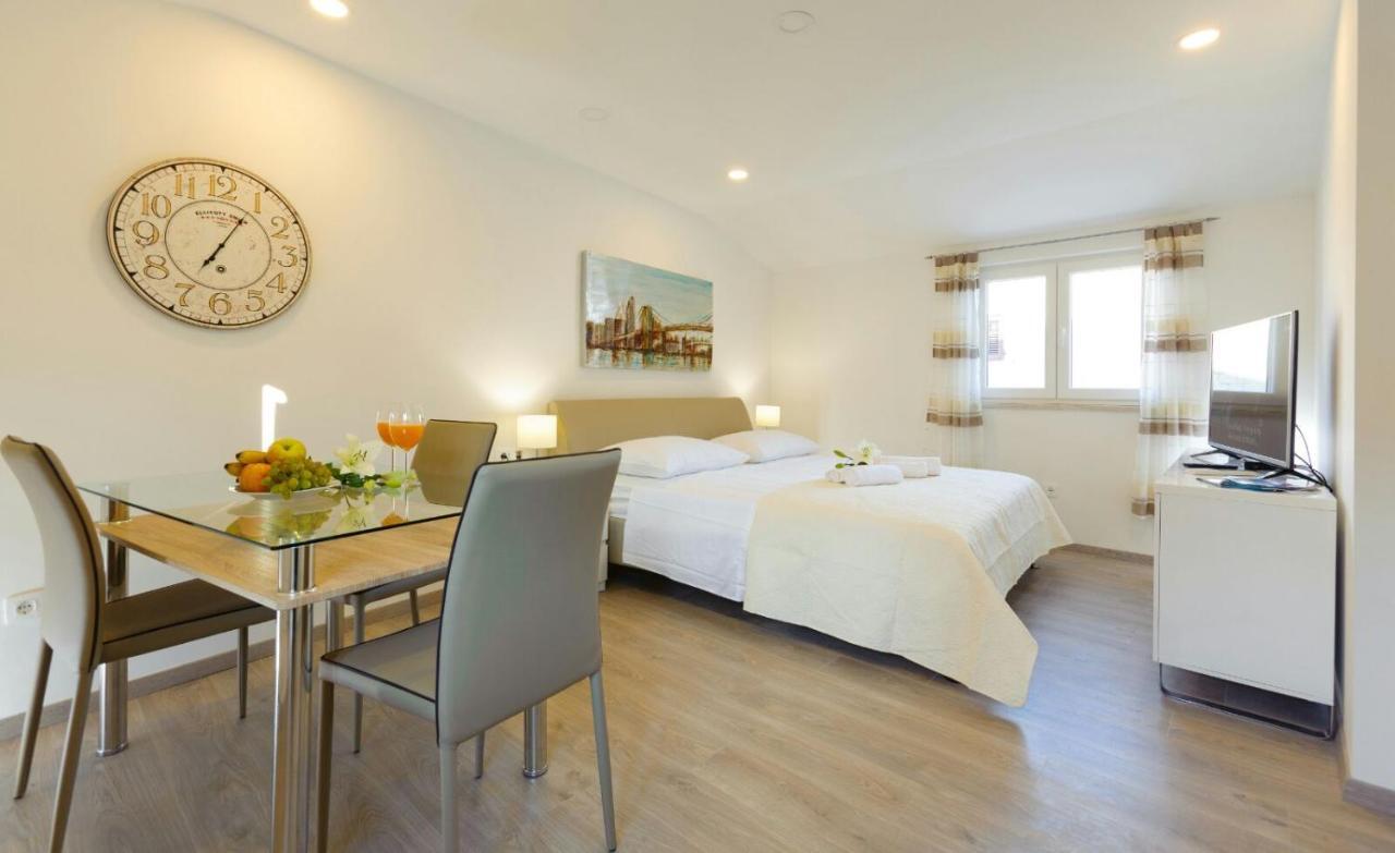 Apartments & Room Libar Split Exterior photo