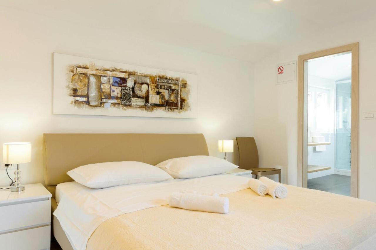 Apartments & Room Libar Split Exterior photo